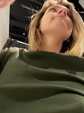 ValenciaShock  live sex cam