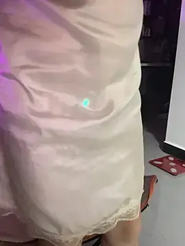 Aniani11  live sex cam