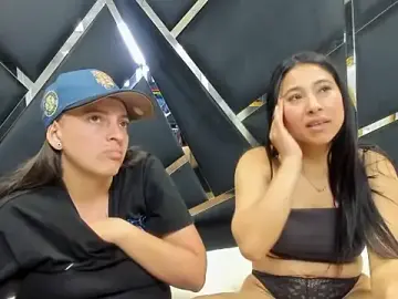 Alyssa_Noah  live sex cam