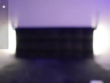 GoldieHarrington  live sex cam