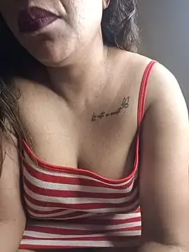 Jessicca_Cum  live sex cam