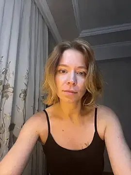 Dora_Marr  live sex cam