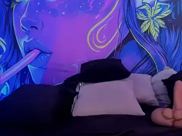 Emiilycollins  live sex cam