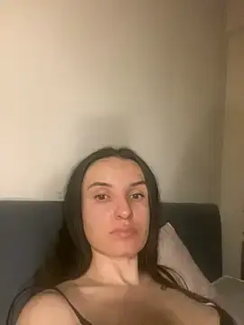 LaimaV_  live sex cam