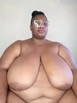 Bustytitsxxx  live sex cam