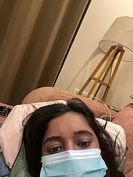 Heenashai  live sex cam