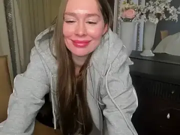 YokoVanaria  live sex cam