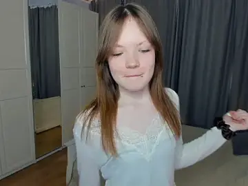 LavenderMitten  live sex cam