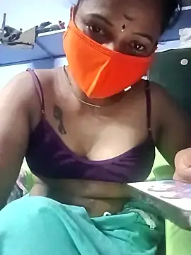 Tamil-neelavathi  live sex cam
