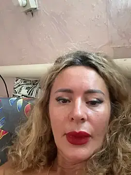 Tania201243  live sex cam