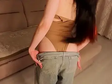 TaynaWearly  live sex cam