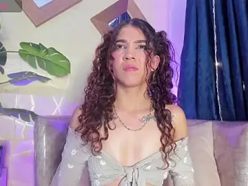 Evelyn__rose1  live sex cam