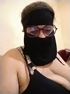 432Tariya  live sex cam