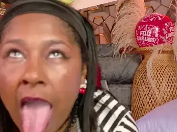 Miia_Blace  live sex cam