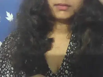 SoftButDeadly0  live sex cam