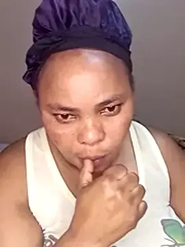 Africanqueen123  live sex cam