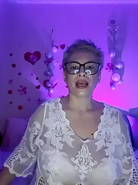 BellaBellaHot  live sex cam
