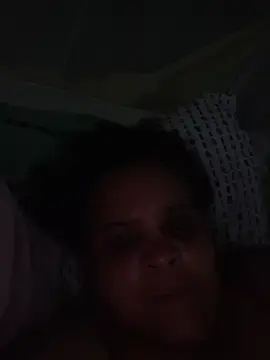 Clari_m  live sex cam