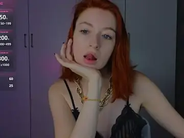 Cuteroxyfoxy  live sex cam