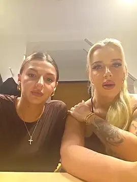 Daddyslittlebaby  live sex cam