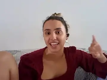 DeanneDelgrosso  live sex cam