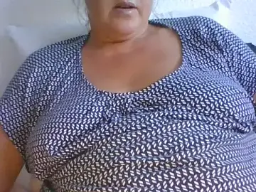 DragoneSFR  live sex cam