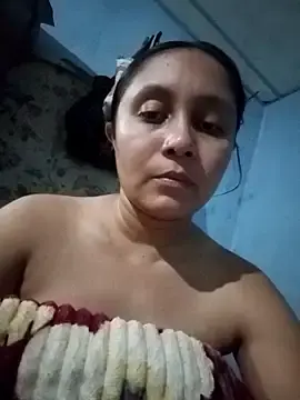 Gina11_  live sex cam