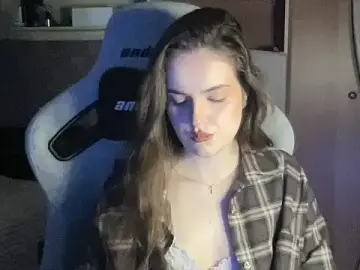 Oleksiiss  live sex cam