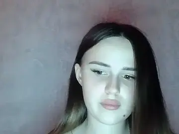SweetLoraa  live sex cam