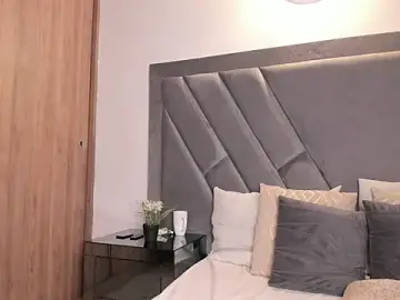 Brenda_nova18  live sex cam