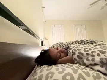 Reinarica1  live sex cam