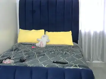 Sugarlip20  live sex cam