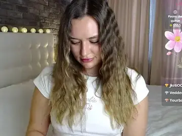 Vickymur  live sex cam