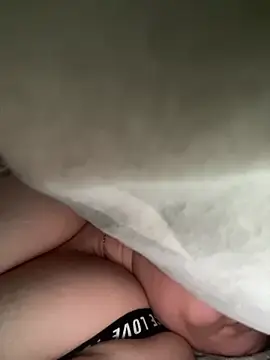 Comteze12  live sex cam