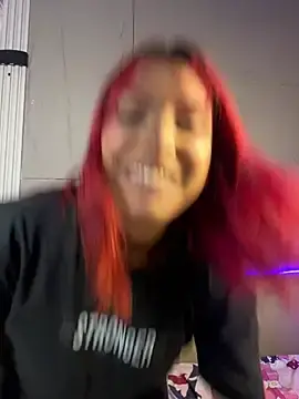 GiaRedd  live sex cam