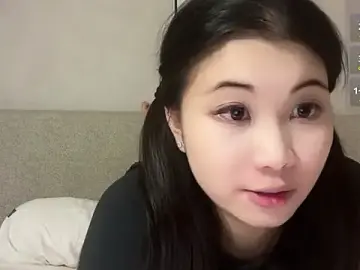 KikiTherapy  live sex cam