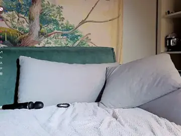 Land_Of_Ozz  live sex cam