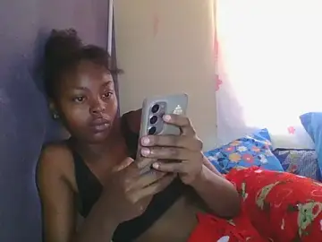 Hotpristine  live sex cam