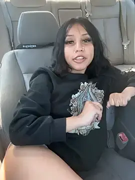MakeDollywet  live sex cam