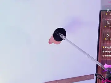 Zyle_boobs  live sex cam