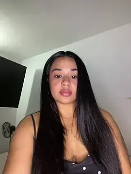 Aitana98_  live sex cam