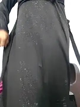 Noorkhatoon  live sex cam