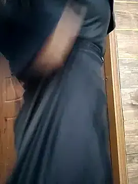 Noorkhatoon  live sex cam