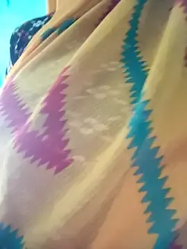 Queen_chayna  live sex cam
