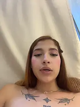 Sophie_valencia  live sex cam