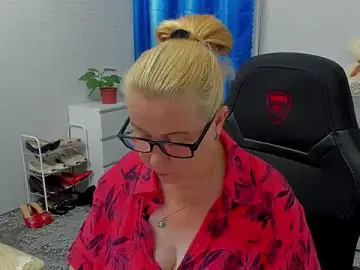 Frau_Marta  live sex cam