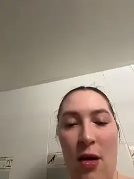 LoraineMiles  live sex cam