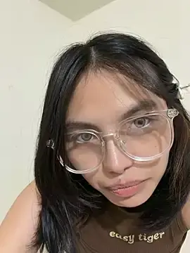 Tattiana12  live sex cam
