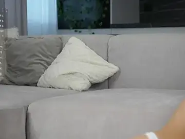UlrikeStillwell  live sex cam