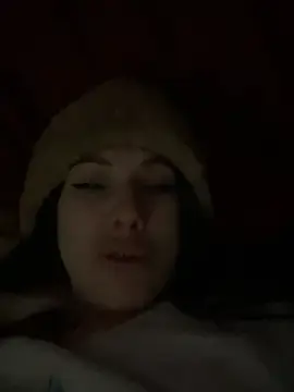 Springof96  live sex cam